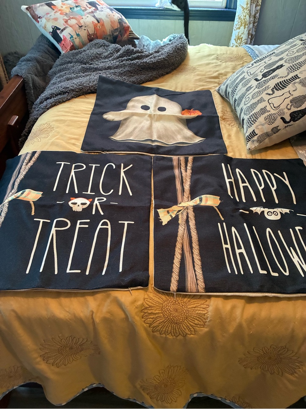 Halloween Ghost & Trick-or-Treat Decorative Pillow Covers - Black set of 3!